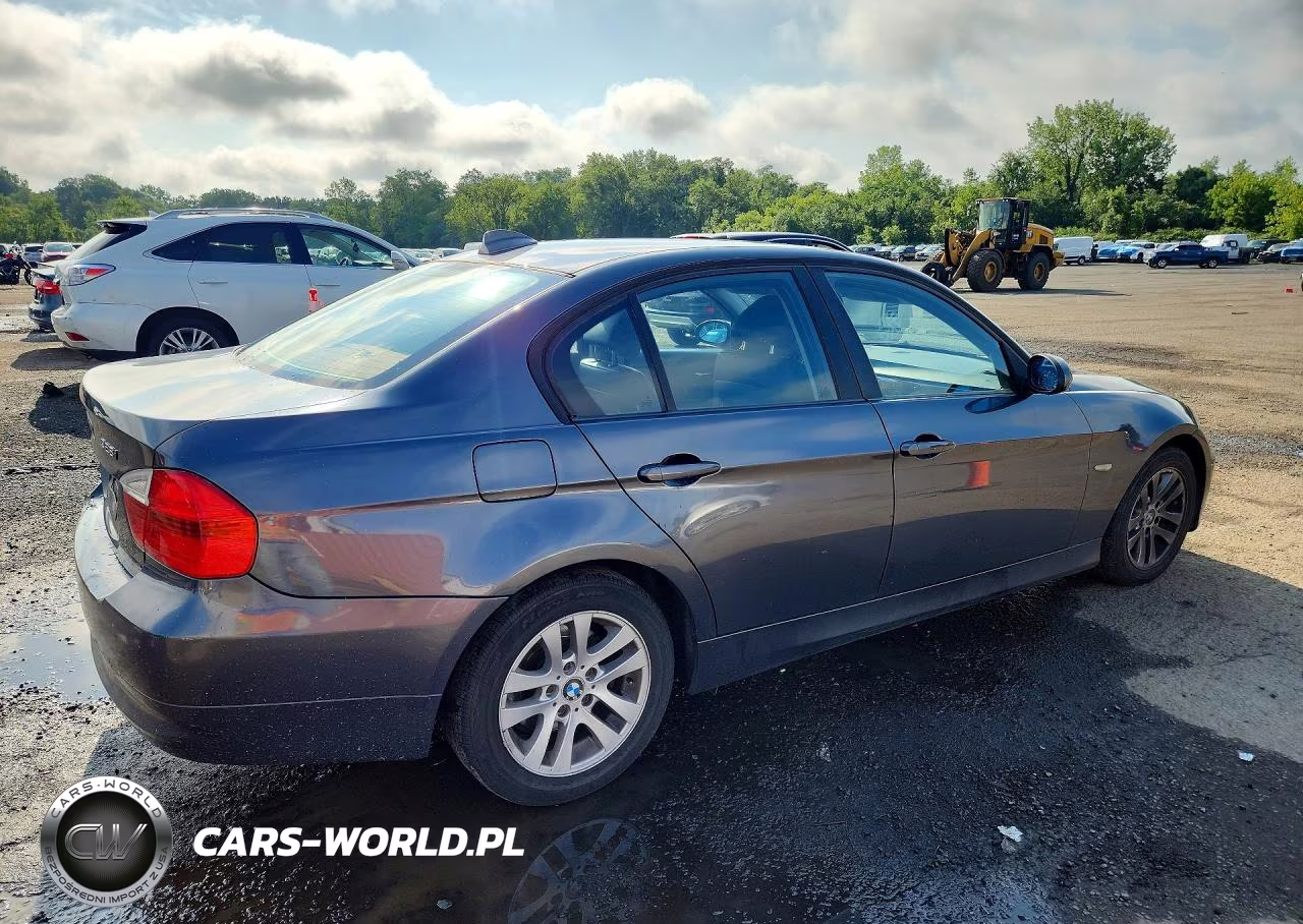 2007 BMW 328 I VIN:WBAVA33557KX82383 - 3