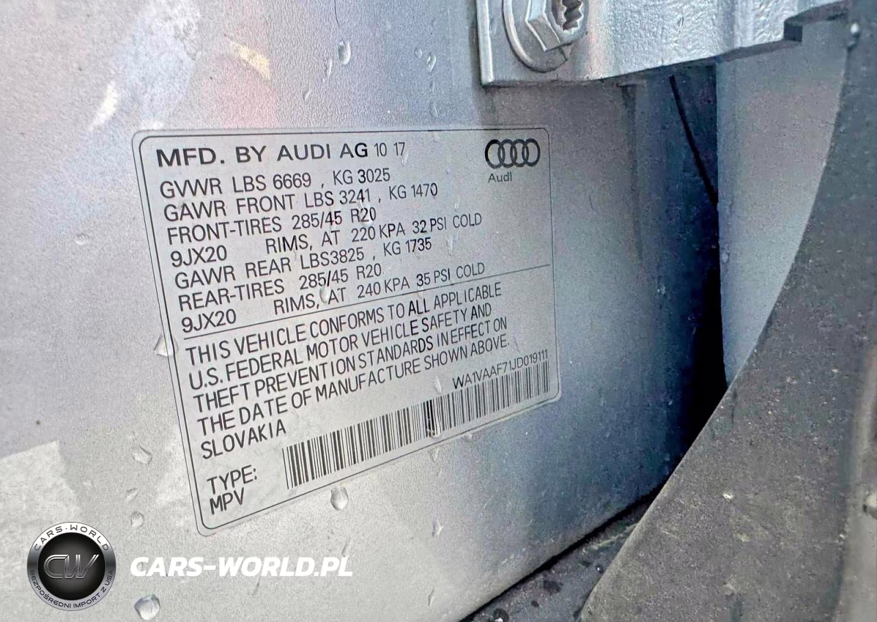 2018 Audi Q7 Prestige VIN:WA1VAAF71JD019111 - 10
