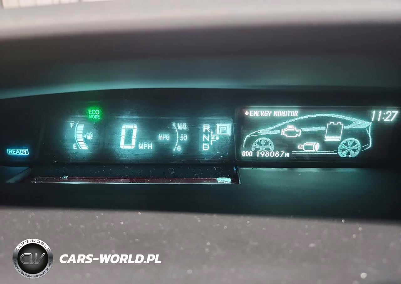 2011 Toyota Prius Two VIN:JTDKN3DU3B0247895 - 9