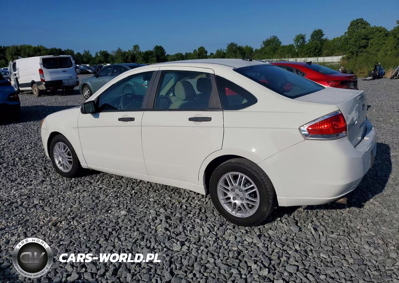 2010 Ford Focus Se VIN:1FAHP3FN8AW137372 - 2