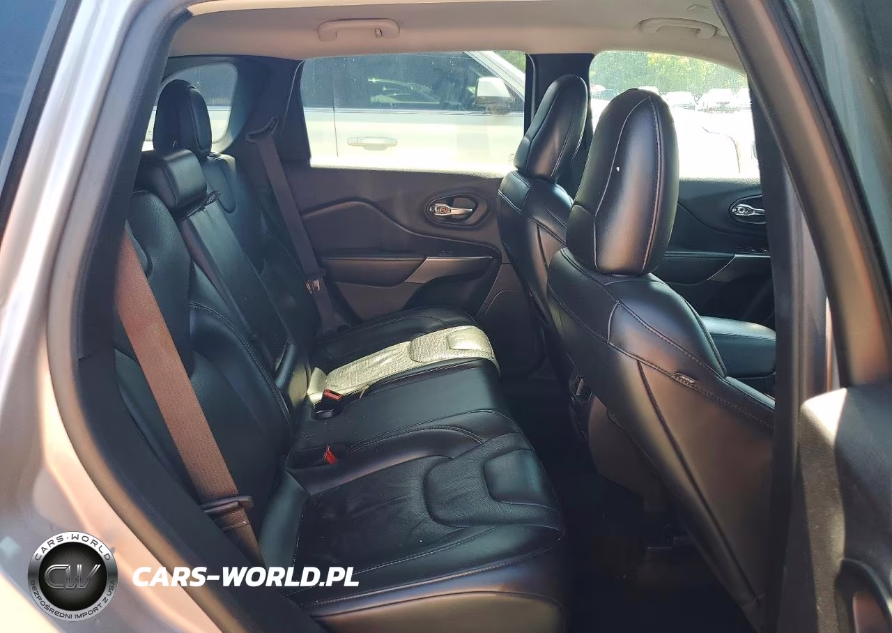 2020 Jeep Cherokee Limited VIN:1C4PJMDN1LD549440 - 11