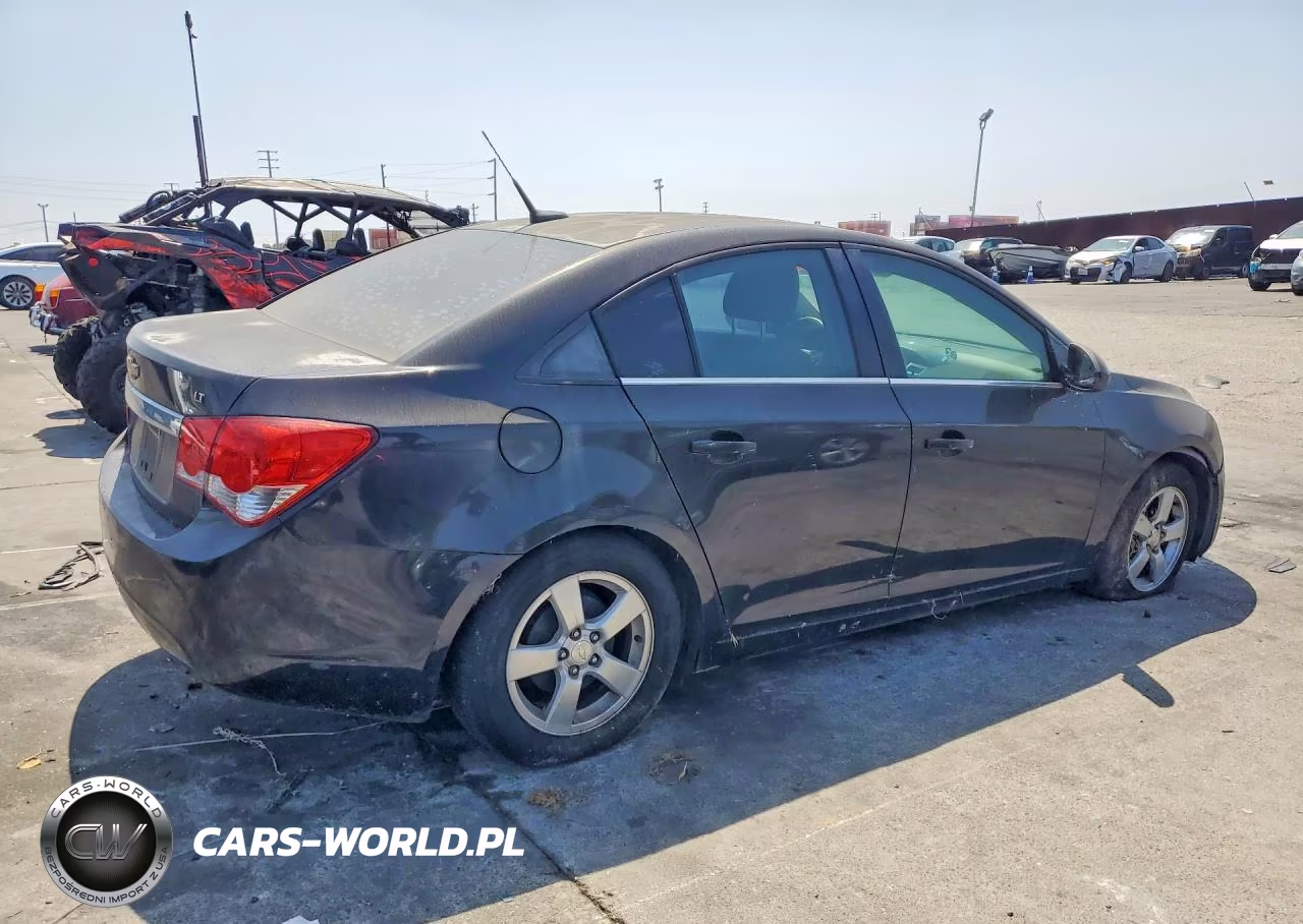 2014 Chevrolet Cruze Lt VIN:1G1PC5SB8E7359931 - 3