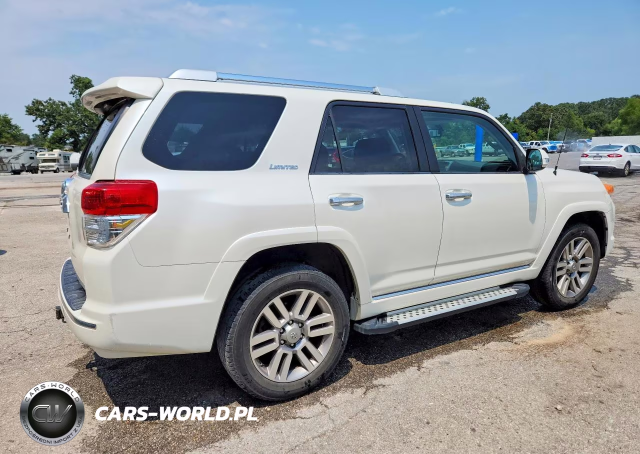 2010 Toyota 4Runner Limited VIN:JTEBU5JR8A5011352 - 3