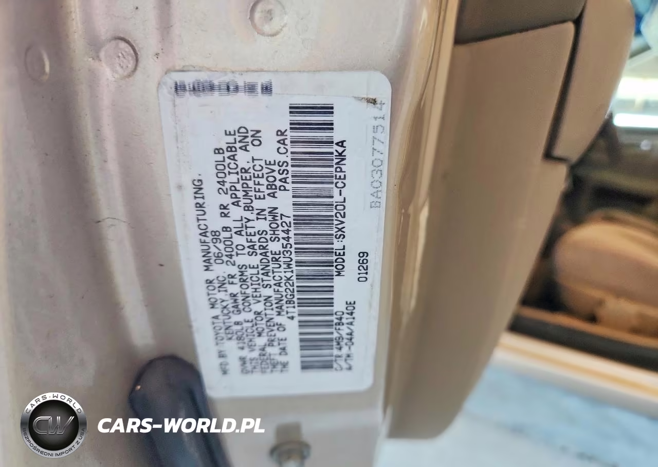 1998 Toyota Camry Le VIN:4T1BG22K1WU354427 - 12