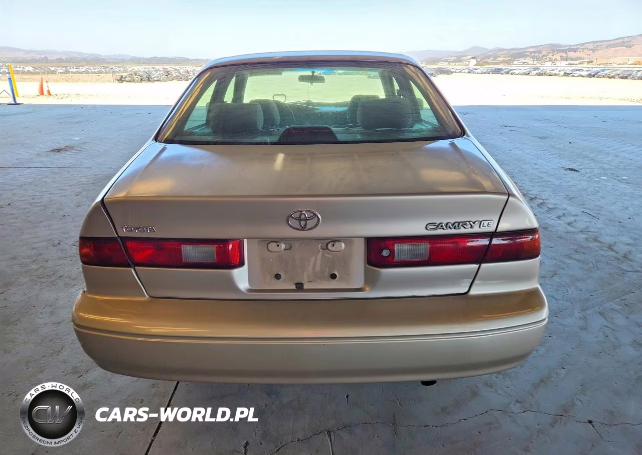 1998 Toyota Camry Le VIN:4T1BG22K1WU354427 - 6