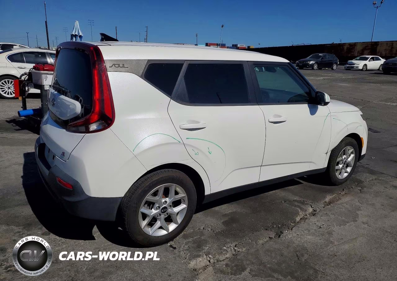 2020 Kia Soul S VIN:KNDJ23AU2L7095724 - 3
