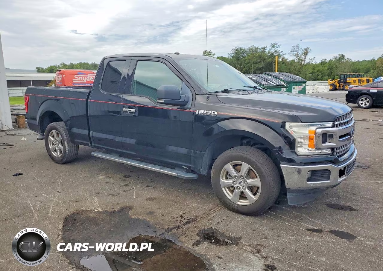 2018 Ford F150 Super Cab VIN:1FTEX1C50JFB02461 - 4