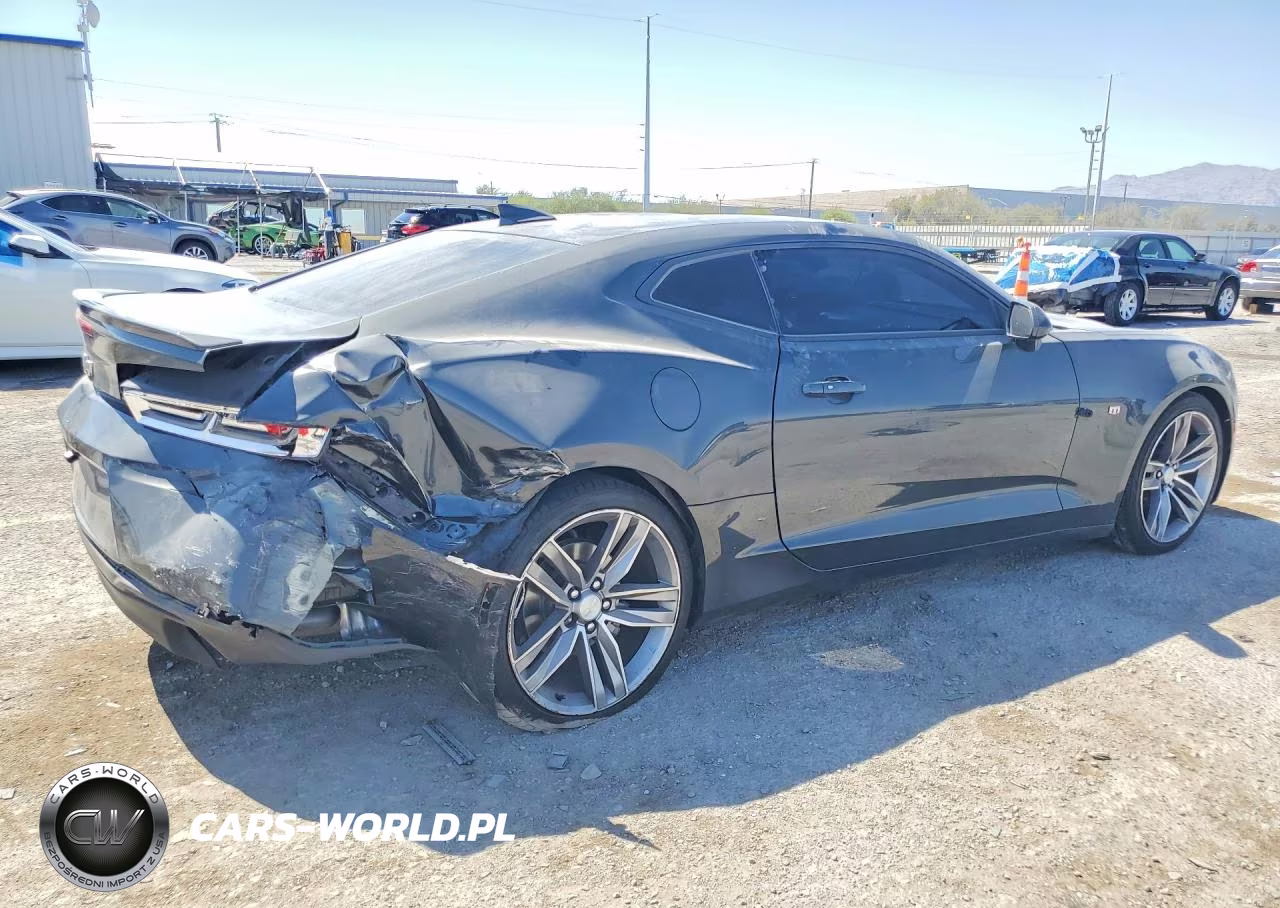 2018 Chevrolet Camaro Lt VIN:1G1FB1RSXJ0159794 - 3