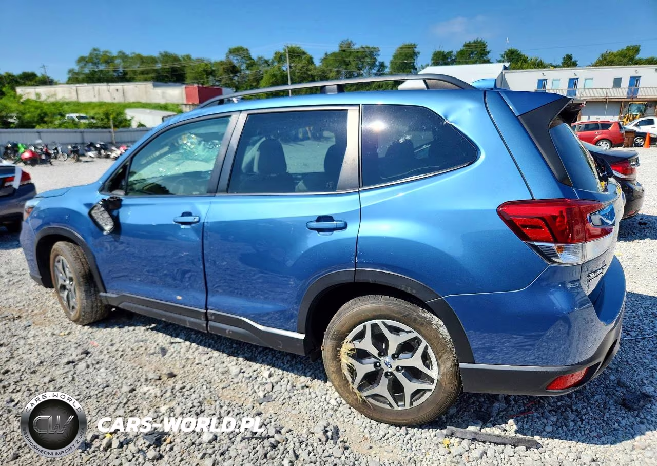 2021 Subaru Forester Premium VIN:JF2SKAFC3MH457548 - 2