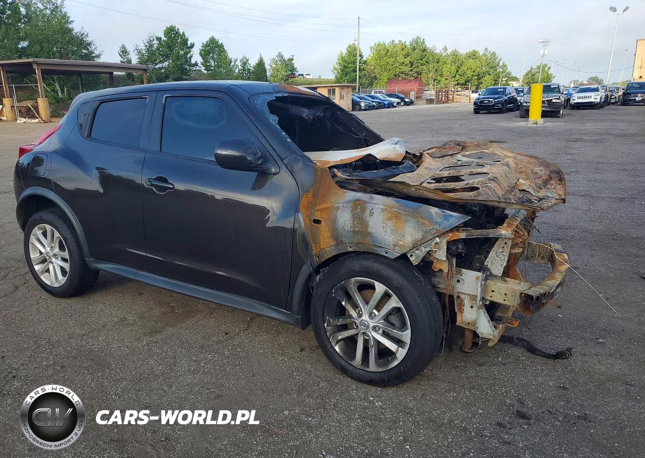 2012 Nissan Juke S VIN:JN8AF5MR2CT113156 - 4