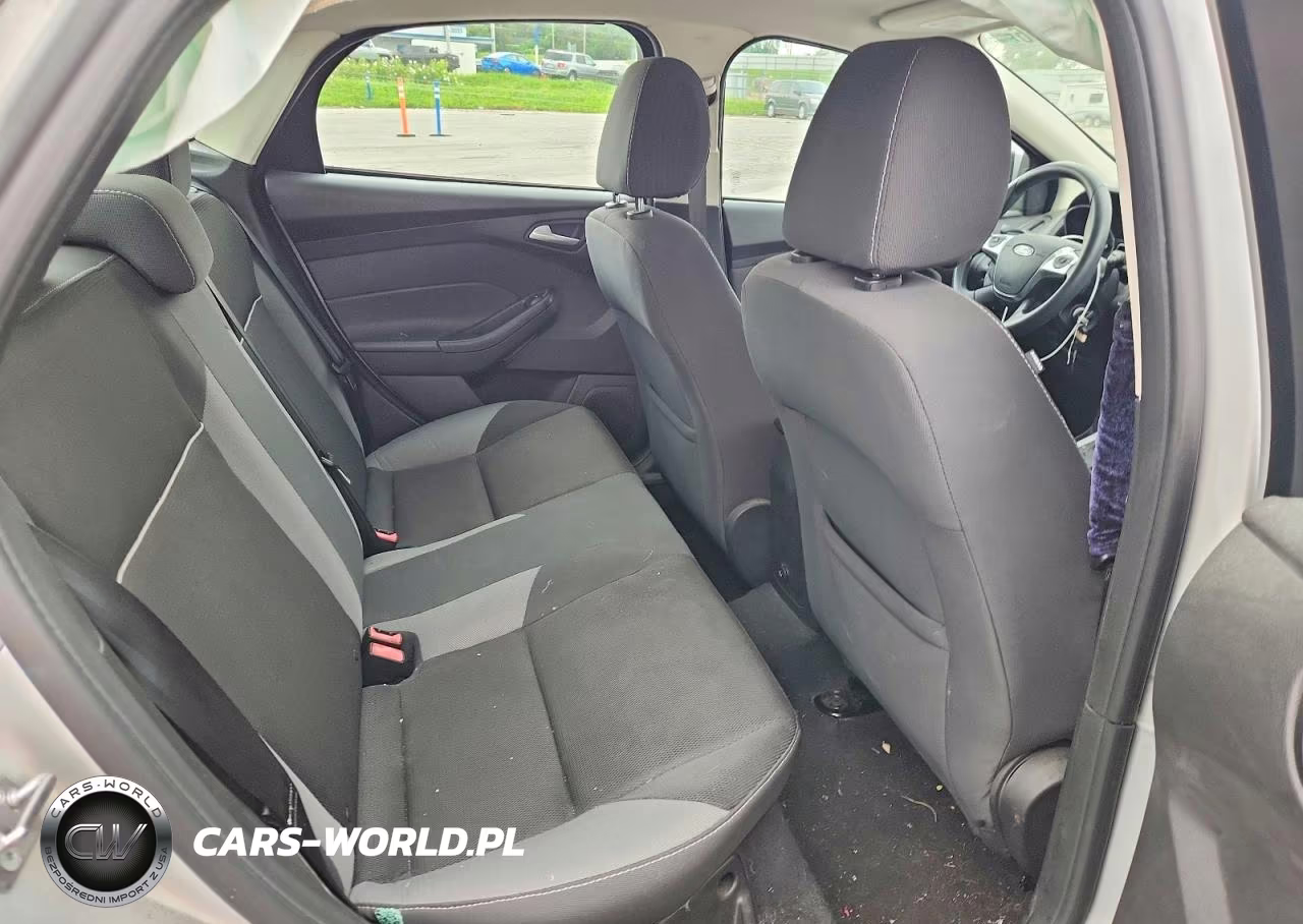 2014 Ford Focus Se VIN:1FADP3F27EL440803 - 10