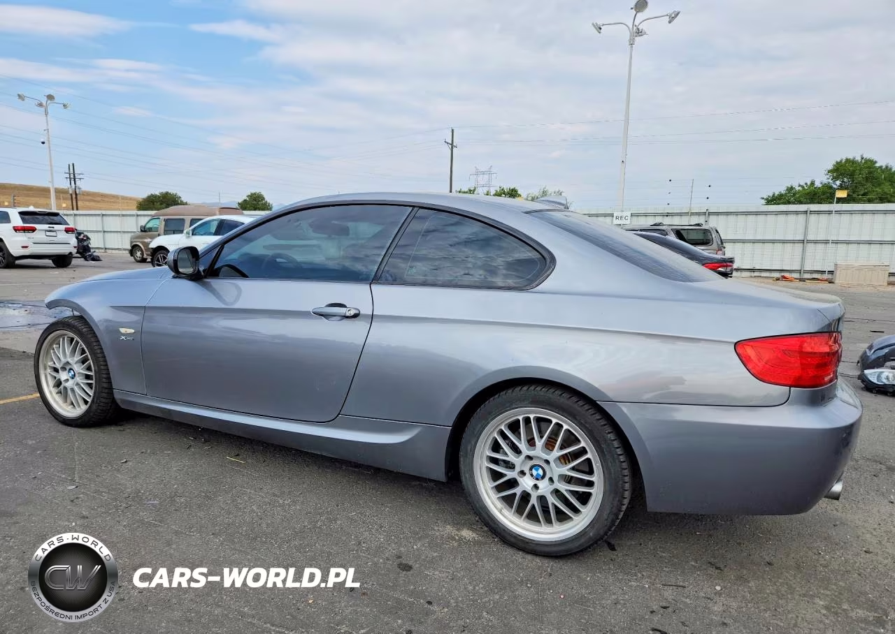 2011 BMW 335 Xi VIN:WBAKF9C53BE620203 - 2