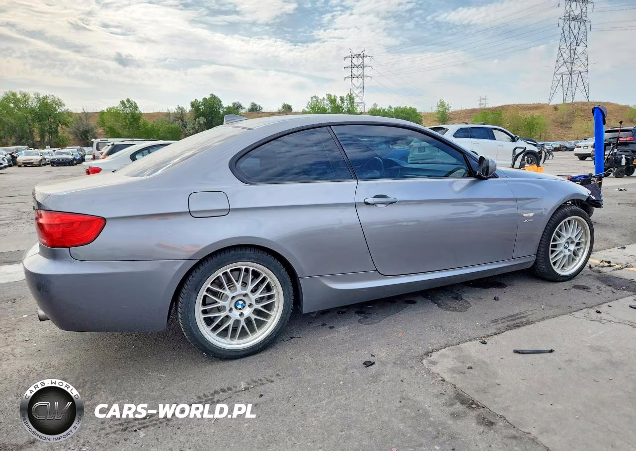 2011 BMW 335 Xi VIN:WBAKF9C53BE620203 - 3