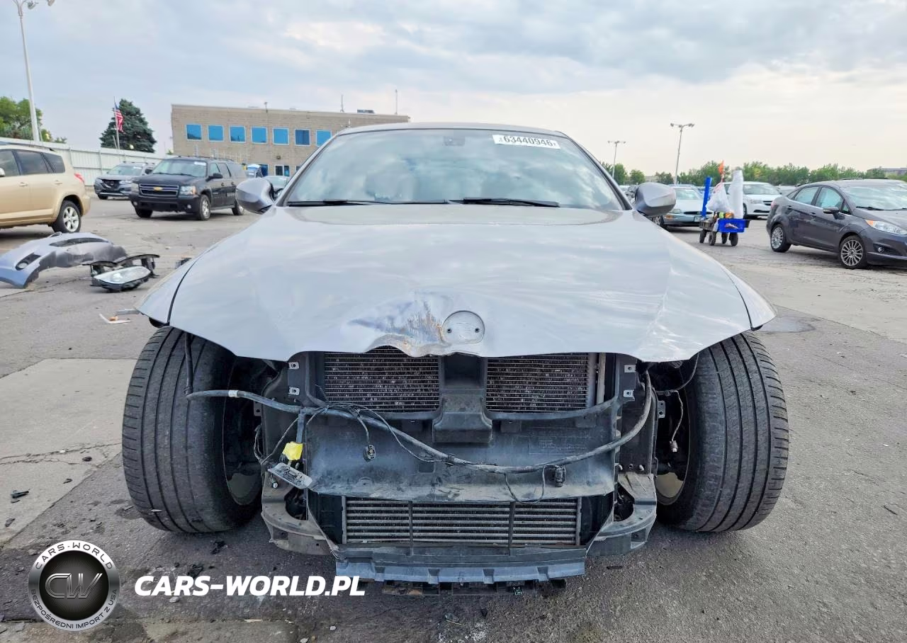 2011 BMW 335 Xi VIN:WBAKF9C53BE620203 - 5
