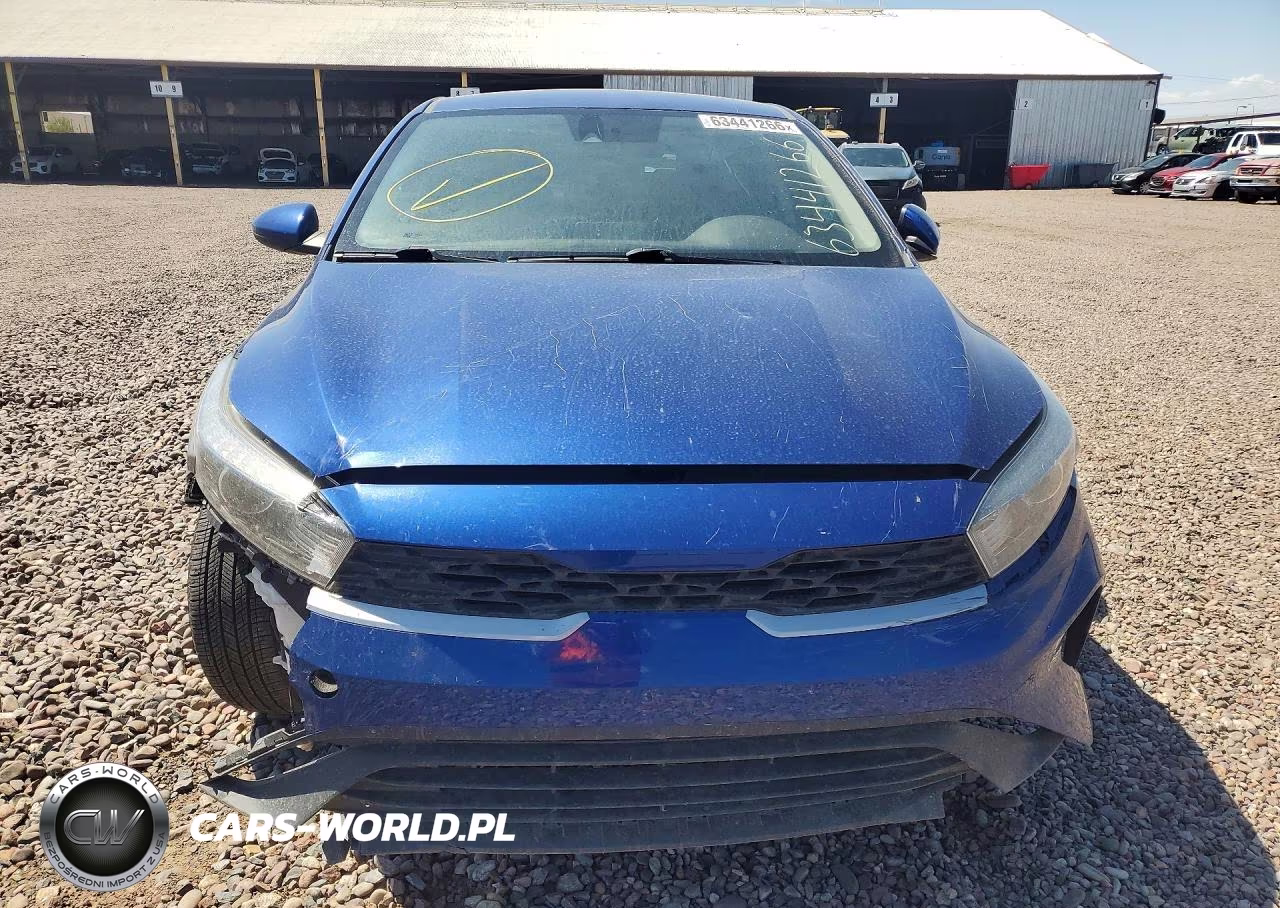 2022 Kia Forte VIN:3KPF24AD8NE497049 - 5