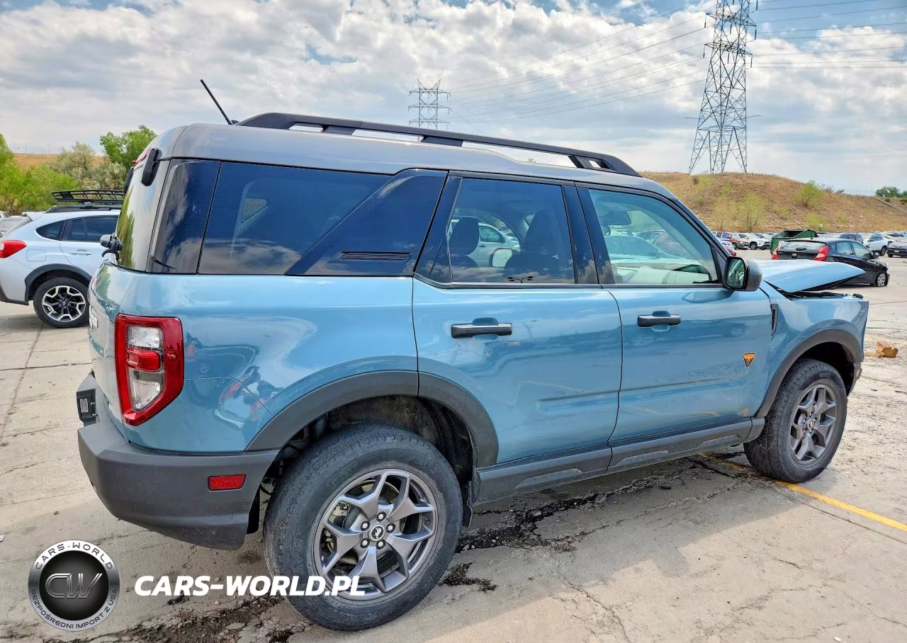 2022 Ford Bronco Sport Badlands VIN:3FMCR9D9XNRD30120 - 3