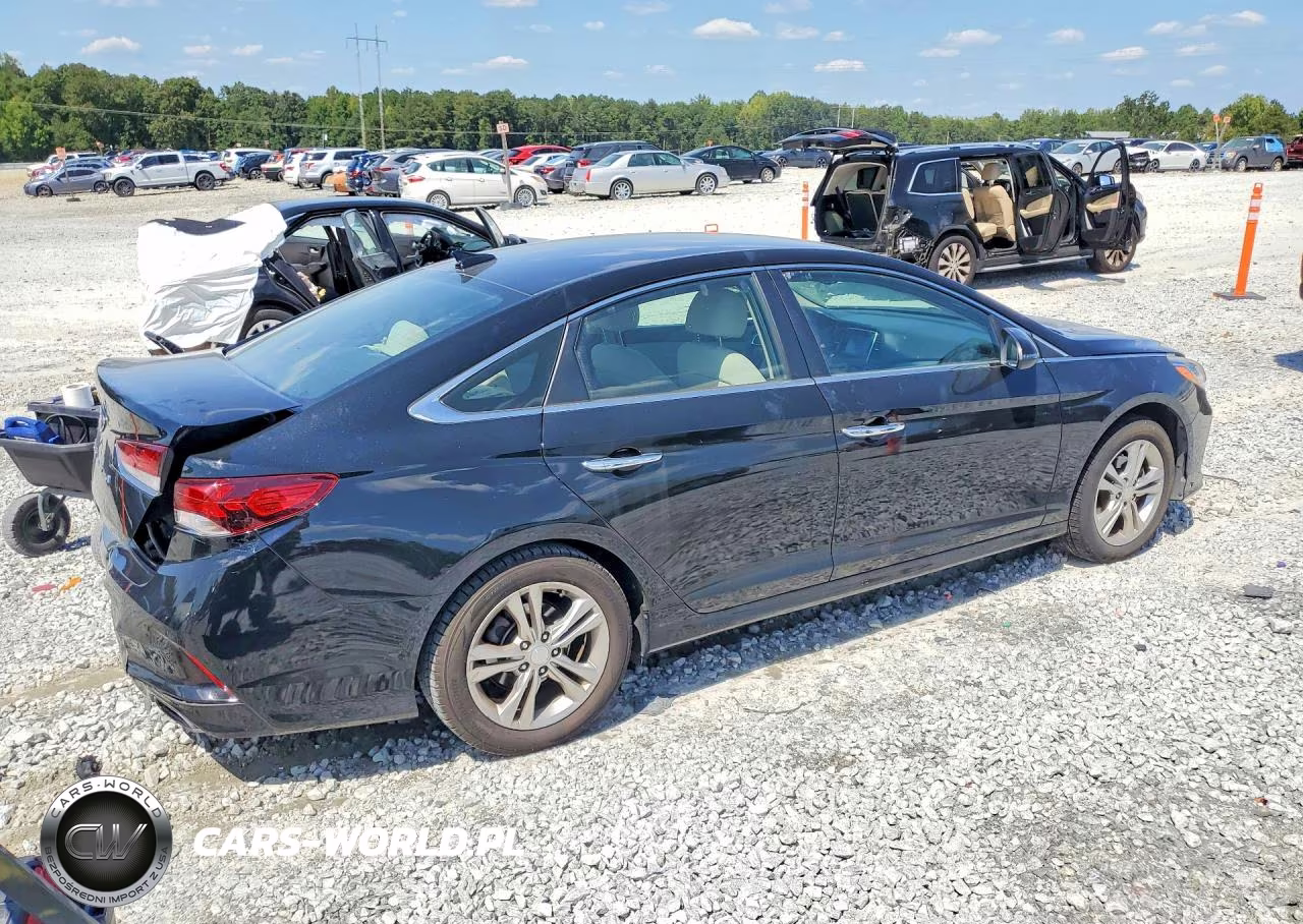 2018 Hyundai Sonata Sel VIN:5NPE34AF0JH609732 - 3