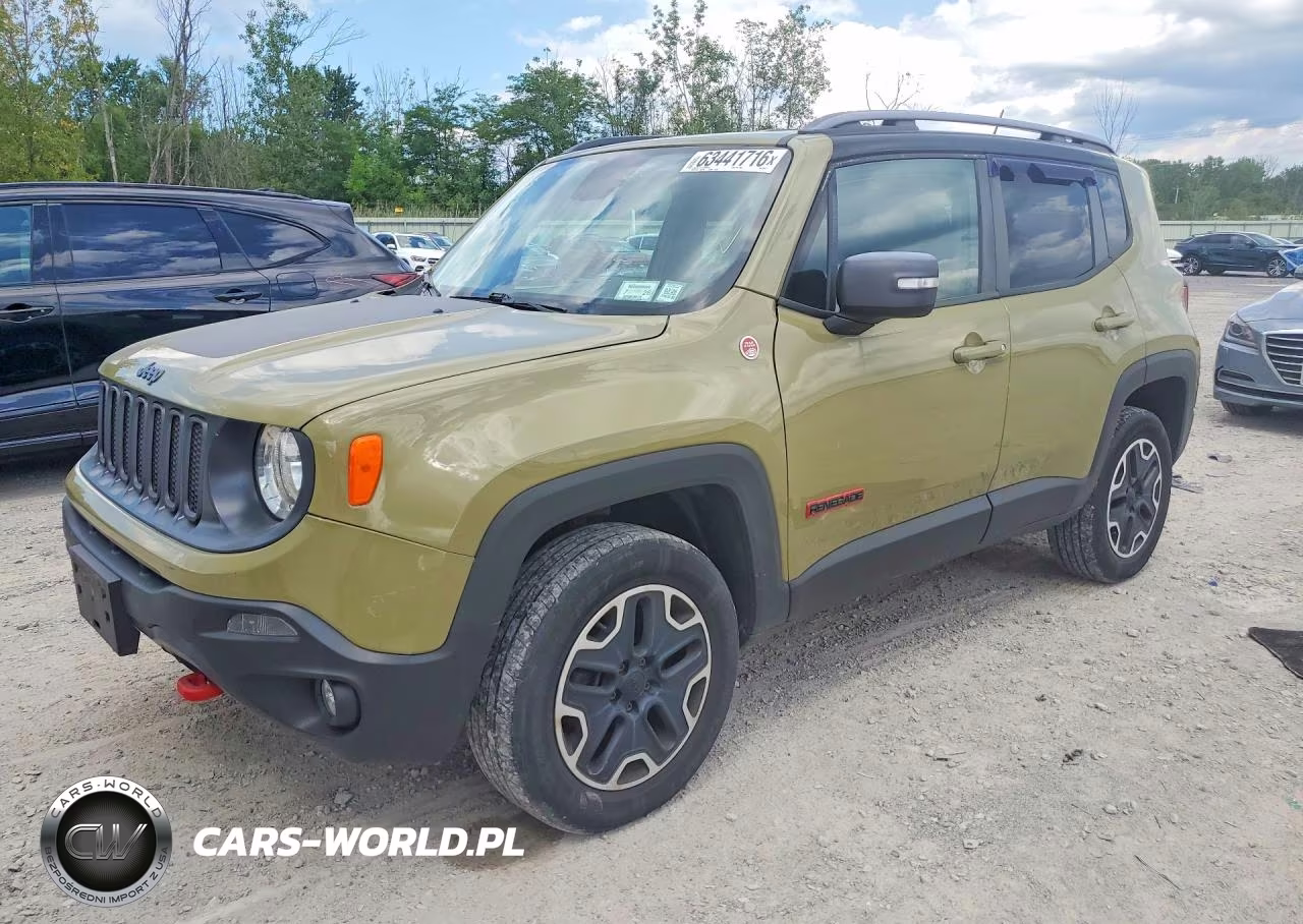 2015 Jeep Renegade Trailhawk – zdjęcie 1 z 13
