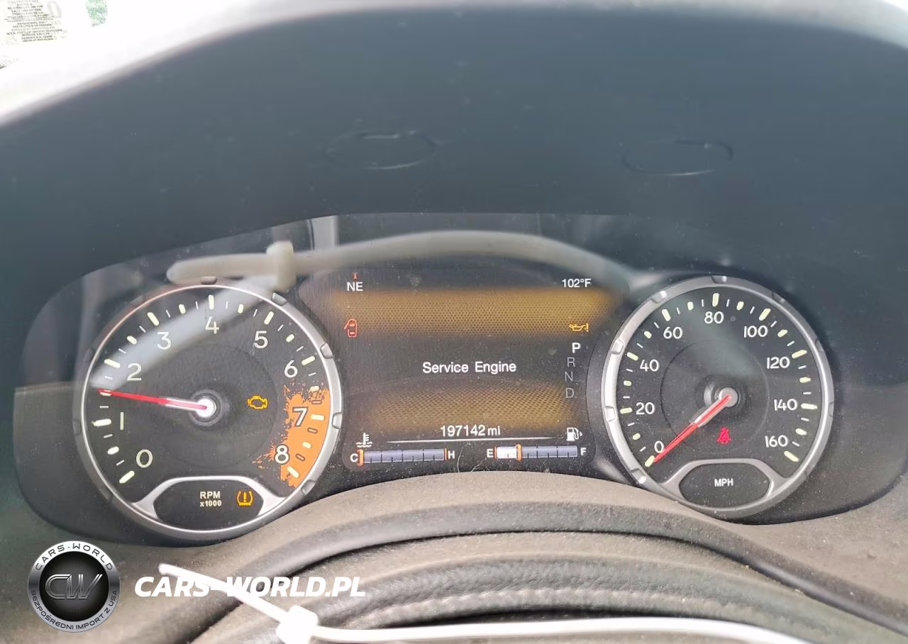 2015 Jeep Renegade Trailhawk VIN:ZACCJBCT6FPB93477 - 9