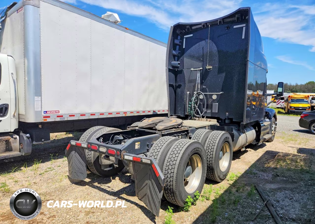 2023 Peterbilt 579 Semi Truck VIN:1XPBD49X9PD855818 - 3