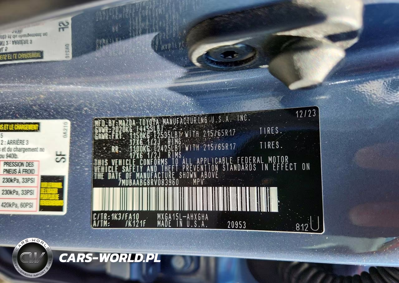 2024 Toyota Corolla Cross Le VIN:7MUBAABG8RV083960 - 13
