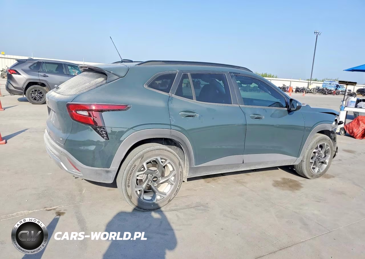 2026 Chevrolet Trax 1Lt VIN:KL77LHEP9TC075452 - 3