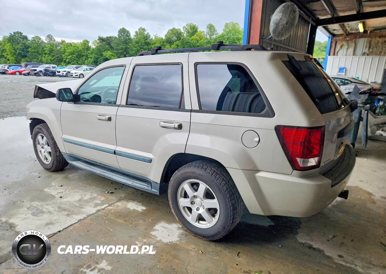 2008 Jeep Grand Cherokee Laredo VIN:1J8GS48K58C107425 - 3
