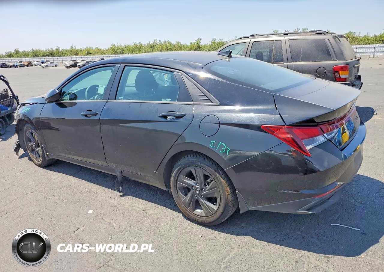 2022 Hyundai Elantra Sel VIN:5NPLS4AG5NH086801 - 2