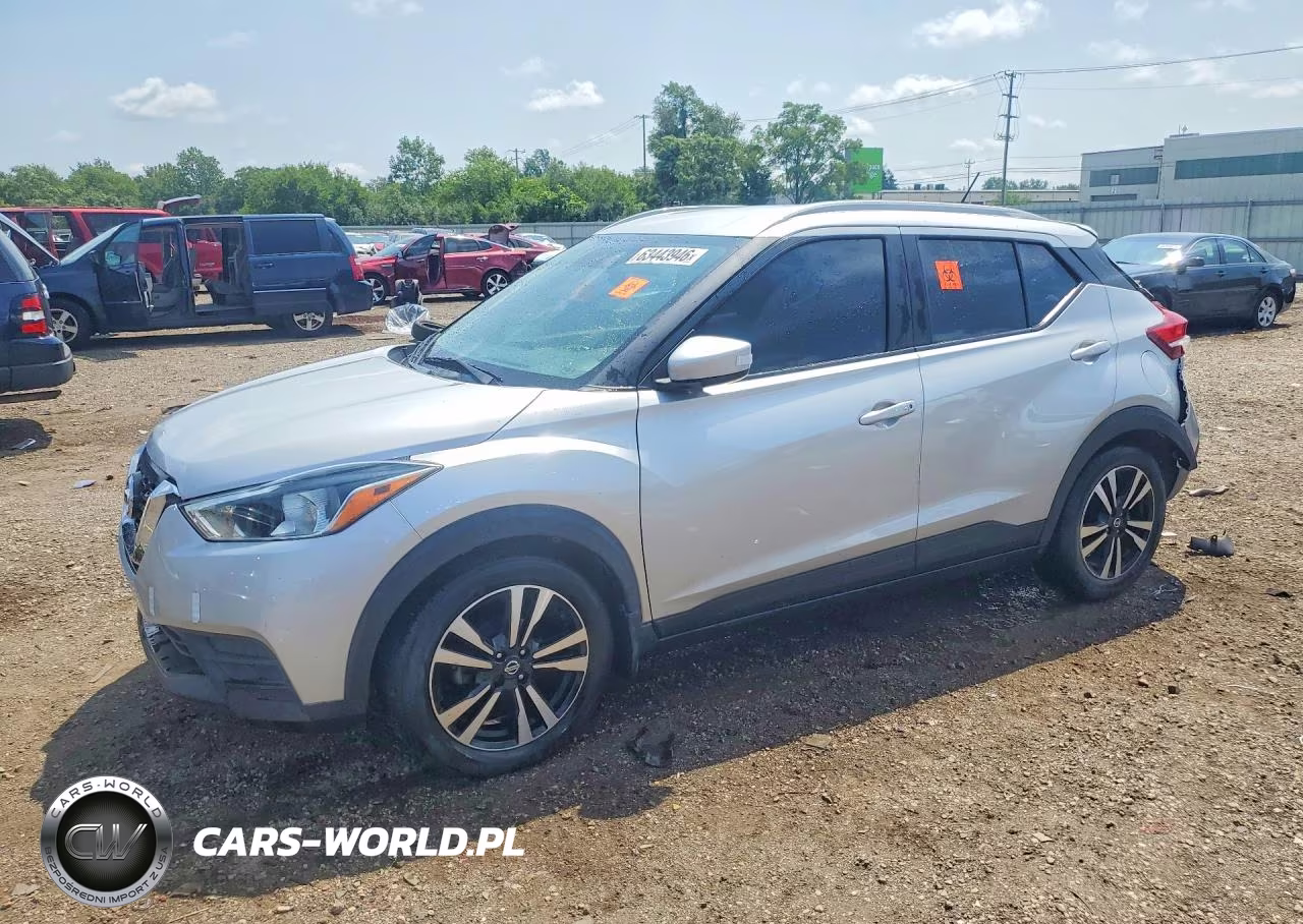 2019 Nissan Kicks Sv VIN:3N1CP5CU9KL567336 - 1