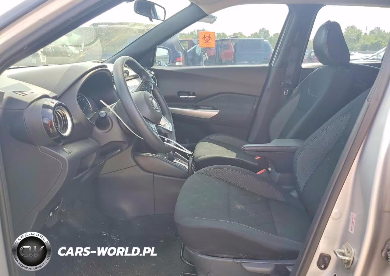 2019 Nissan Kicks Sv VIN:3N1CP5CU9KL567336 - 7