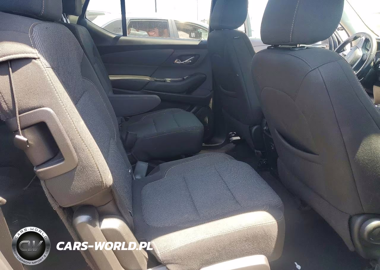 2020 Chevrolet Traverse Lt VIN:1GNERGKW8LJ300140 - 10