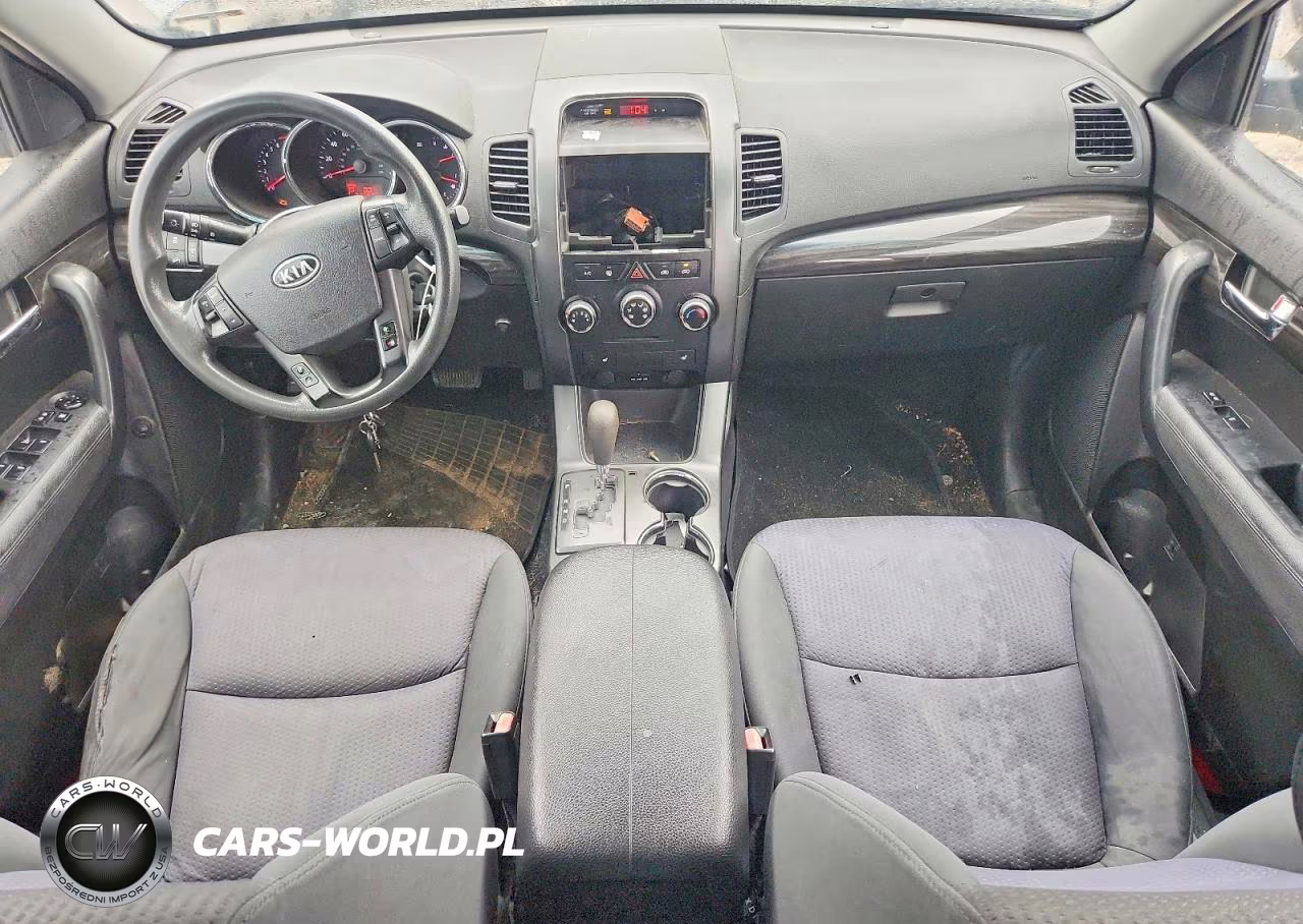 2012 Kia Sorento Lx VIN:5XYKTDA63CG236750 - 8