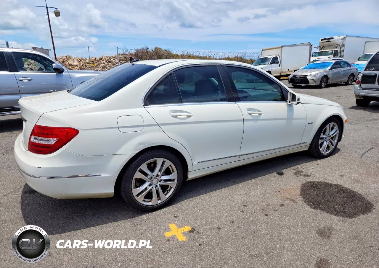 2012 Mercedes-Benz C 250 VIN:WDDGF4HB2CR240201 - 3