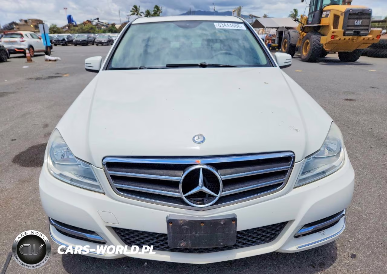 2012 Mercedes-Benz C 250 VIN:WDDGF4HB2CR240201 - 5
