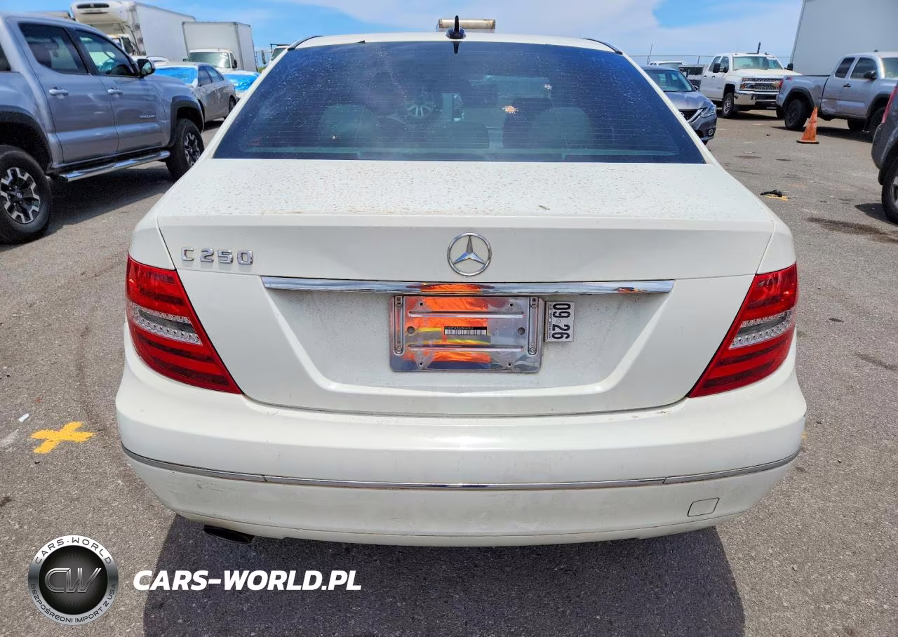 2012 Mercedes-Benz C 250 VIN:WDDGF4HB2CR240201 - 6