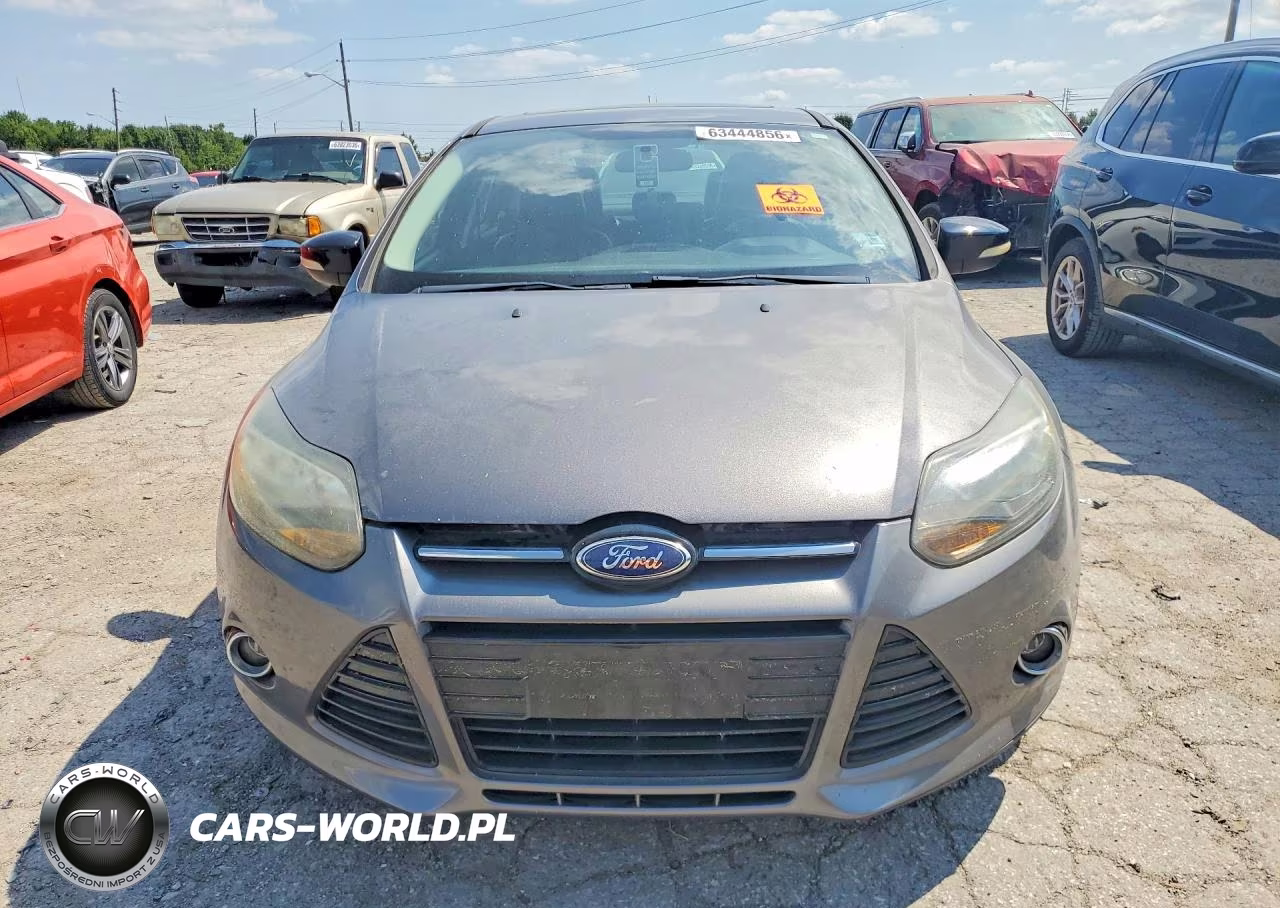 2014 Ford Focus Se VIN:1FADP3F20EL129231 - 5