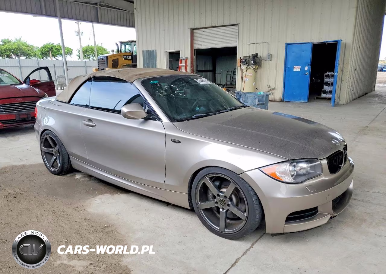 2010 BMW 135 I VIN:WBAUN9C58AVK41451 - 4