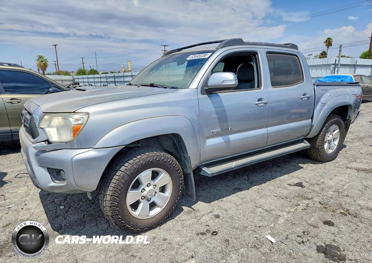2015 Toyota Tacoma Double Cab Prerunner – zdjęcie 1 z 12