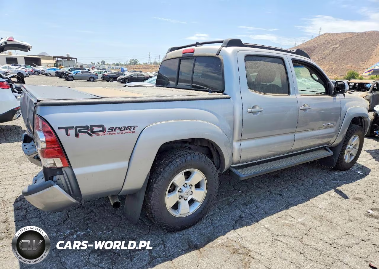 2015 Toyota Tacoma Double Cab Prerunner VIN:3TMJU4GN1FM187529 - 3
