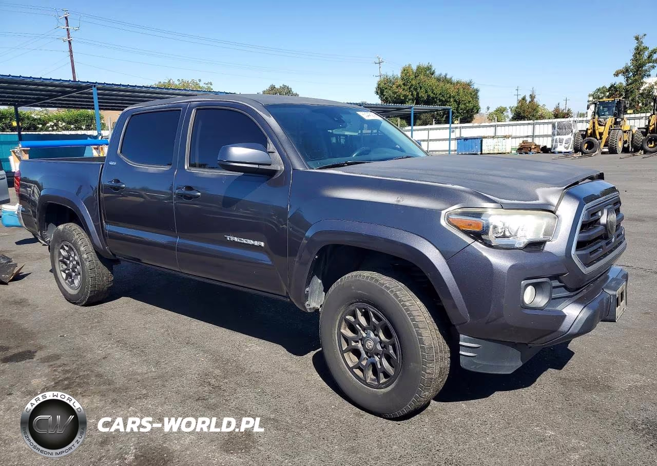 2018 Toyota Tacoma Sr5 V6 VIN:3TMCZ5AN9JM130366 - 4
