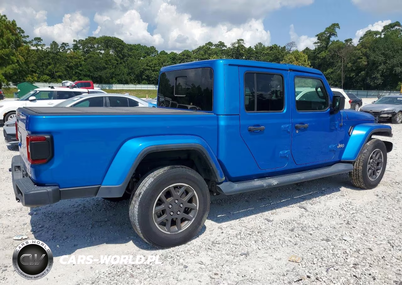 2020 Jeep Gladiator Overland VIN:1C6HJTFG2LL166195 - 3