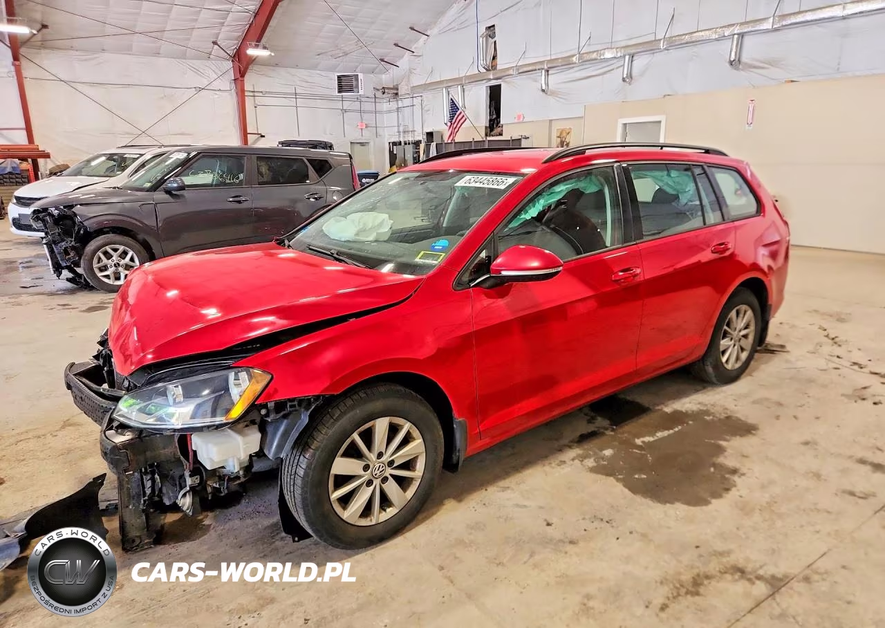 2016 Volkswagen Golf Sportwagen S