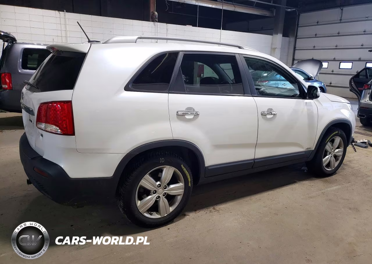 2012 Kia Sorento Ex VIN:5XYKUDA60CG276491 - 3