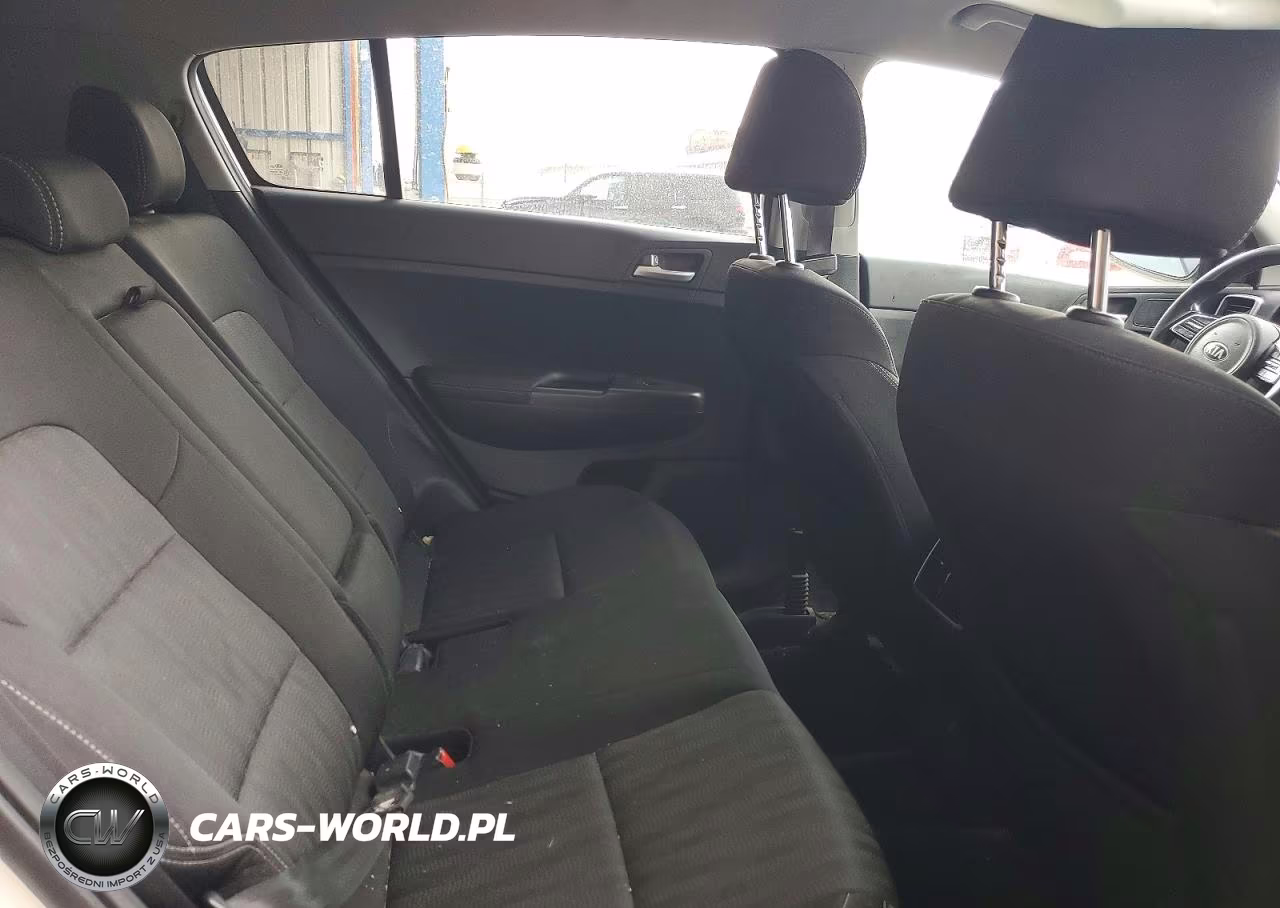2021 Kia Sportage Lx VIN:KNDPMCAC9M7928853 - 11