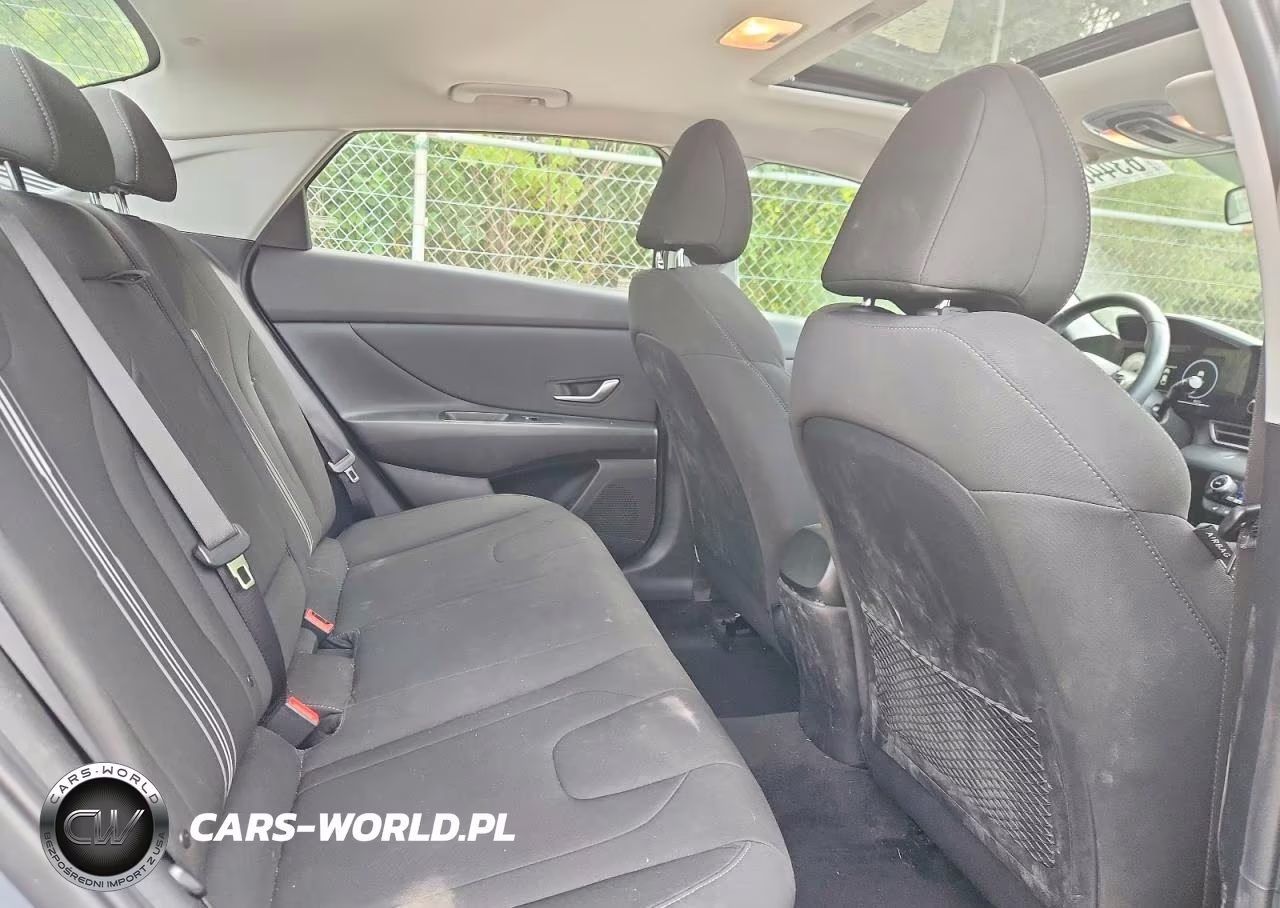 2021 Hyundai Elantra Sel VIN:KMHLN4AG5MU115785 - 10