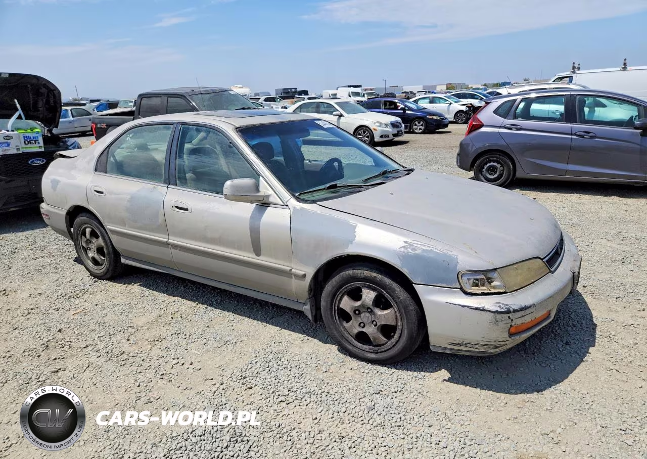 1997 Honda Accord Se VIN:1HGCD5603VA266346 - 4