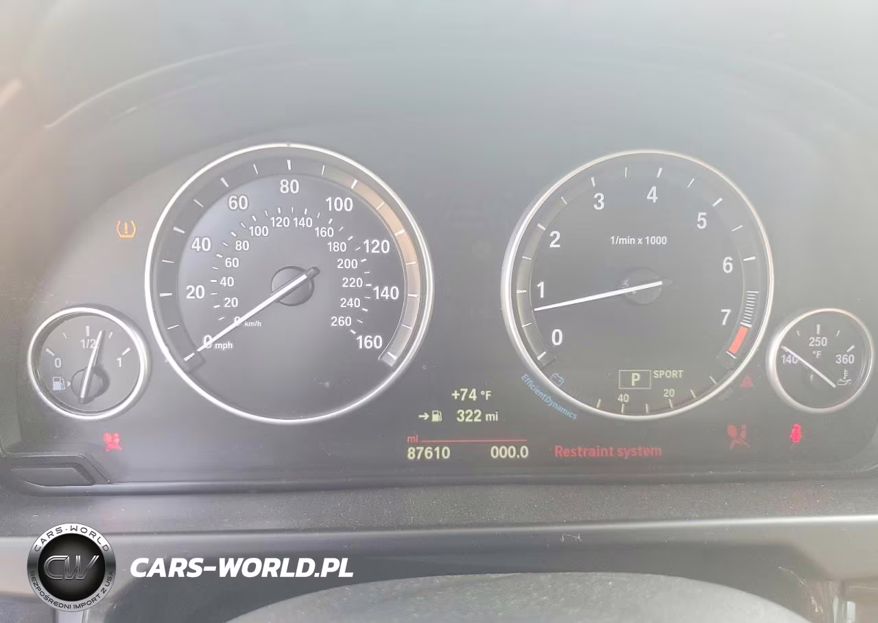 2015 BMW X5 xDrive35I VIN:5UXKR0C50F0K52151 - 9