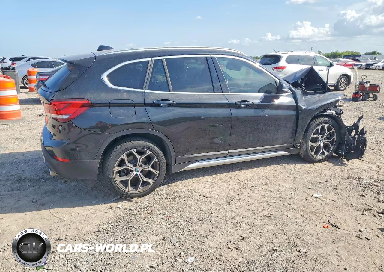 2020 BMW X1 xDrive28I VIN:WBXJG9C02L5P85325 - 3