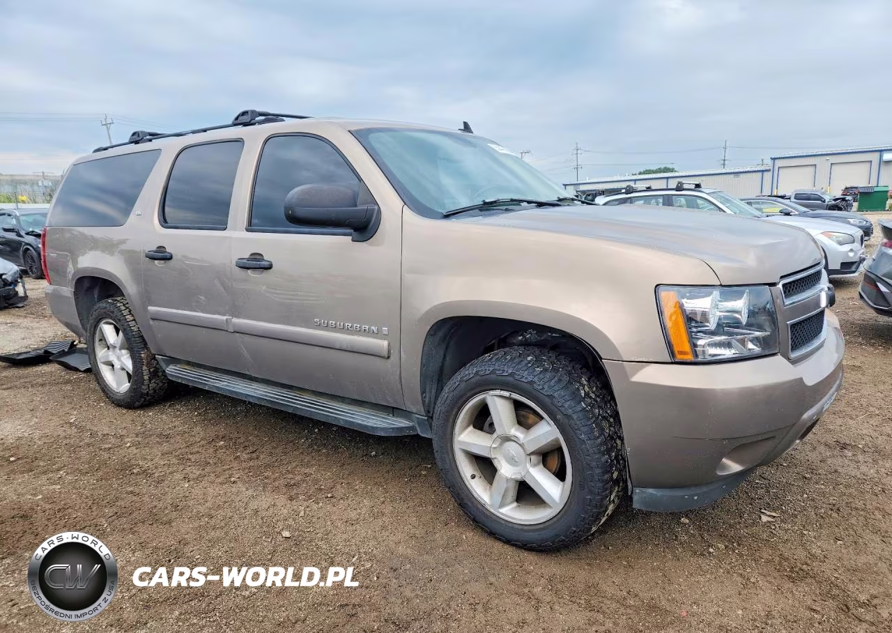 2007 Chevrolet Suburban C1500 VIN:1GNFC16097R257167 - 4