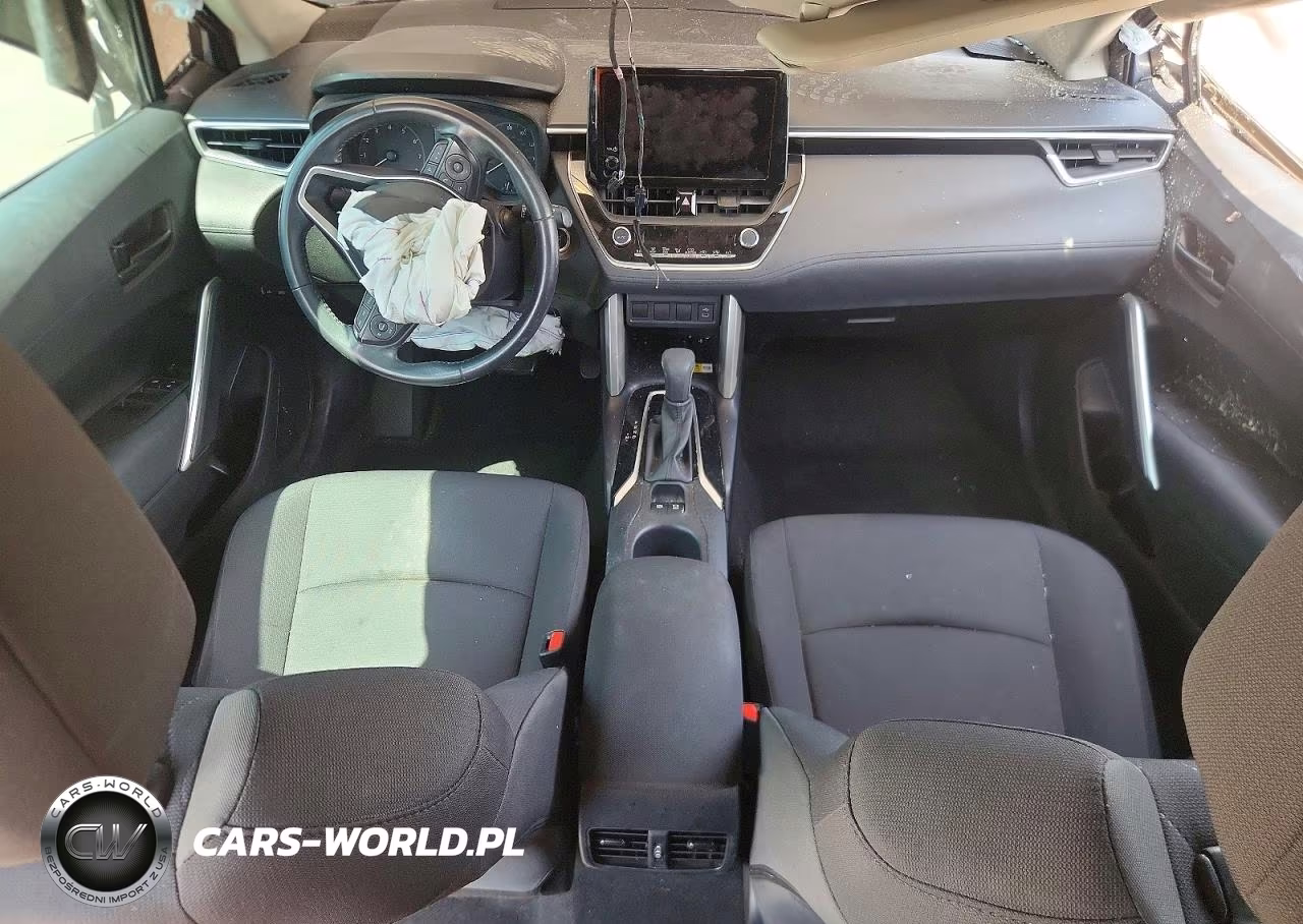 2023 Toyota Corolla Cross Le VIN:7MUCAAAG0PV051698 - 8